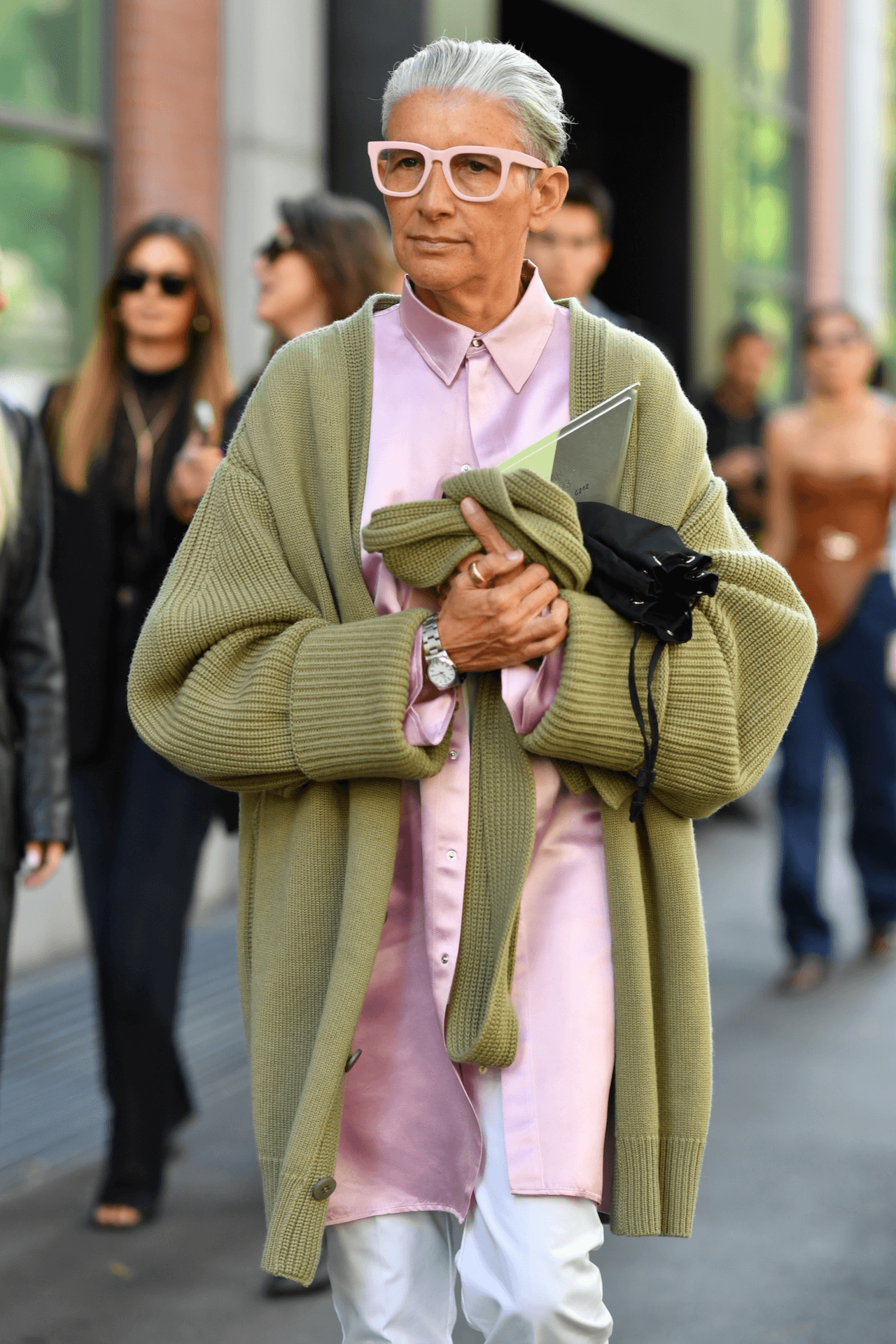 The 20 Best Street Style Looks from Milan Fashion Week September 2022